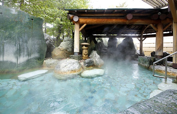 ★2/12 催行決定★【横浜発】飛騨路ツアー 一度は行きたい!世界遺産白川郷と高山W散策 情緒あふれる飛騨路ツアー2